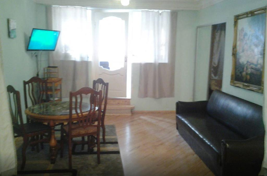 Evrika Apartments On Rustaveli Avenue تبليسي المظهر الخارجي الصورة