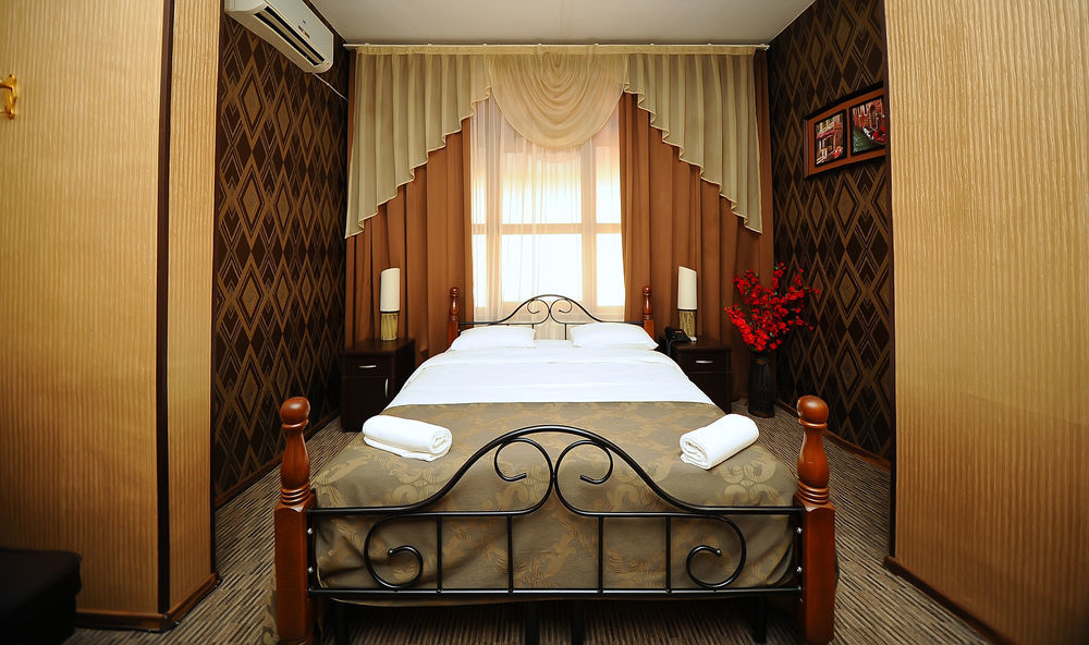Evrika Apartments On Rustaveli Avenue تبليسي المظهر الخارجي الصورة
